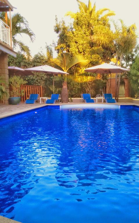Hotel Ylang Ylang サンジルレバン エクステリア 写真