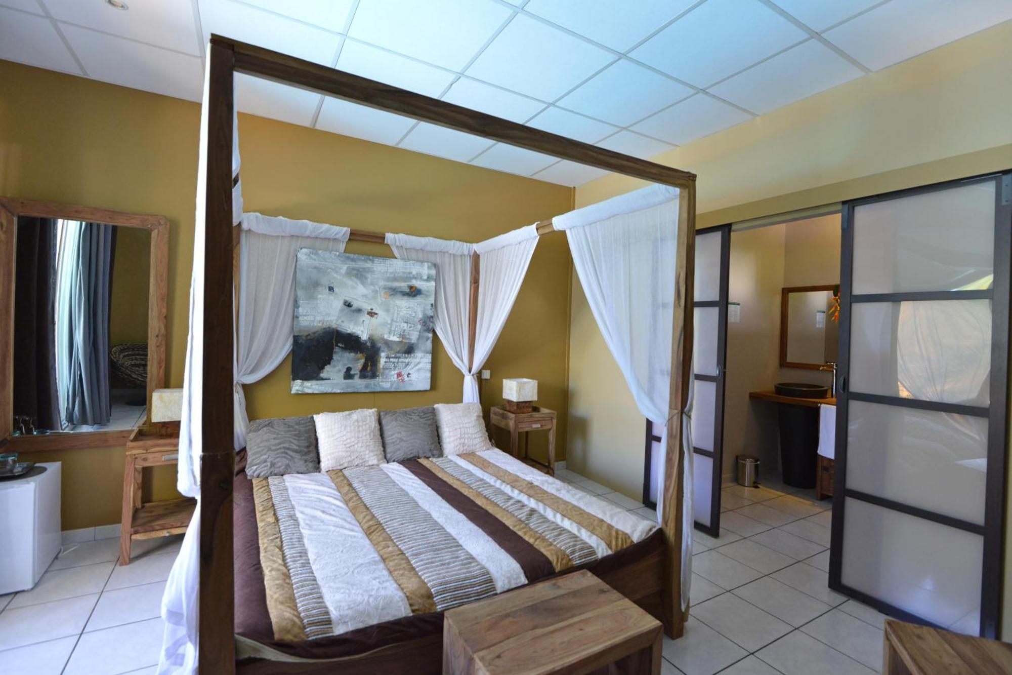 Hotel Ylang Ylang サンジルレバン エクステリア 写真