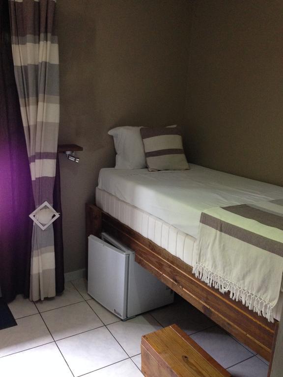 Hotel Ylang Ylang サンジルレバン 部屋 写真